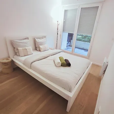 Comme Chez Vous Appartement 2 Chambres Nanterre Exterior photo