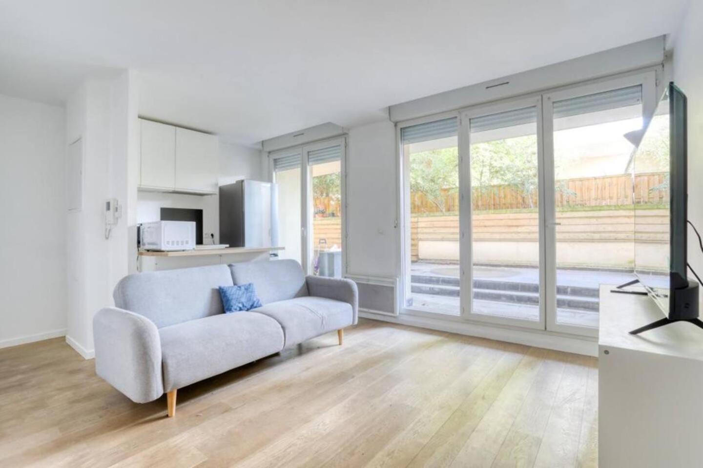 Apartment Comme Chez Vous 2 Nanterre